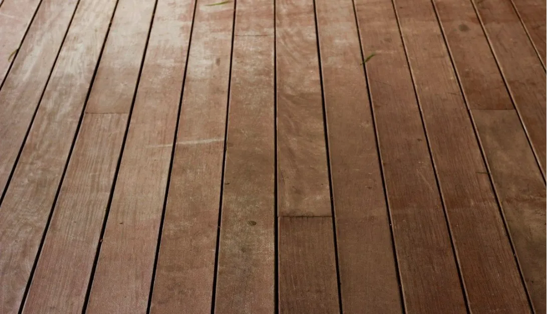 Deck Rot Repair vs Deck Replacement: How Contractors Evaluate Which Approach Makes Sense